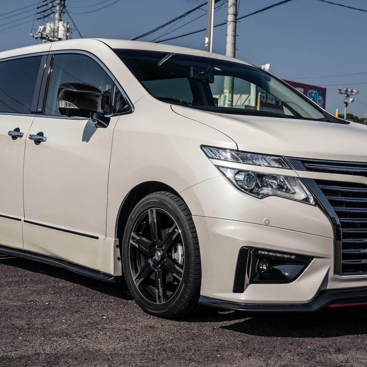 Porte-vélos Nissan Elgrand